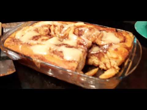 Cinnabon Style Cinnamon Rolls
