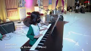 Download lagu Swan Lake | Alyandra Davina Nindyaswar | Jogja Music School mp3
