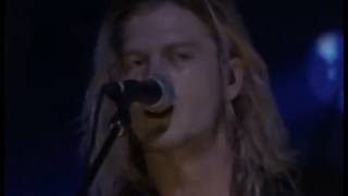 Puddle Of Mudd - Think (Live) - Striking That Familiar Chord 2005 DVD - HD