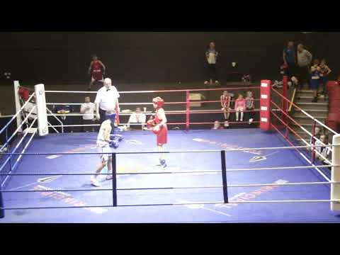 Dublin Schoolboys vs England - Bout 10