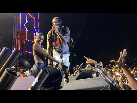 🔥🤩Stonebwoy Vs Sina Soul Freestyle Battle at Anloga Lalana Beach Resort|| fans went speechless 