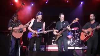 Bodeans-Stay On live in Oshkosh, WI 7-30-15