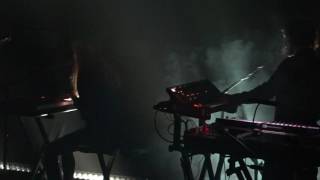 Truth Is a Beautiful Thing - London Grammar - The Round Chapel , Hackney 06/04/2017