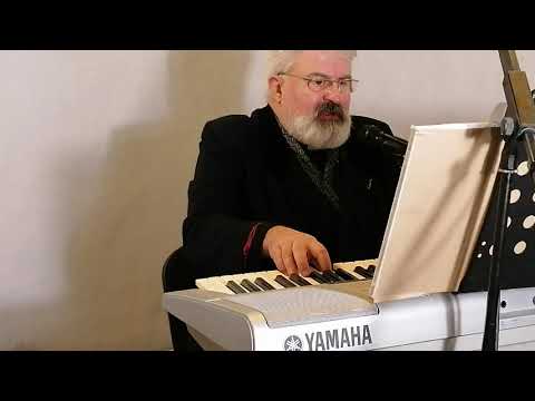 La lemnul Crucii grăbesc