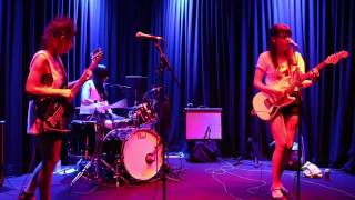 Perfume - The Coathangers