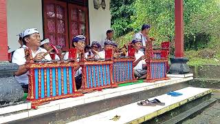 Download lagu Lelambatan/Gambelan Rainan Galungan Kuningan - Angklung Sura Brata Desa Lemukih mp3 Download lagu Lelambatan/Gambelan Rainan Galungan Kuningan - Angklung Sura Brata Desa Lemukih mp3