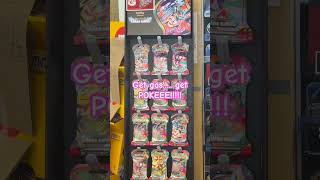 Get gas get Pokemon? #pokemon #pokemonchannel #pokemoncards #vstaruniverse #lostoriginopening