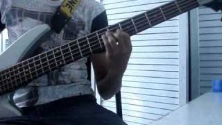 Desborde, Marco Barrientos, bajo (ebed)