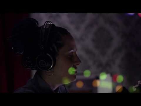 Noelia Recalde - De todas formas (Video Oficial en Vivo)