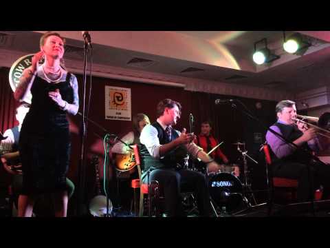 MESCHIYA LAKE & MOSCOW RAGTIME BAND | It's The Rhythm In Me