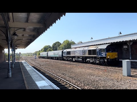 DRS 66424 eases through Bury St Edmunds on 6Z24