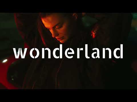 Lee James x Menrva - Love The Way