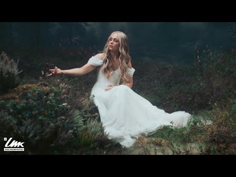 VIIVI – Aina (music video) // UMK25