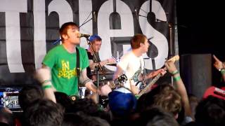 Lake Ontario, by Dear Landlord (@ Groezrock, 2011)