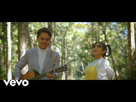 Aviwkila - Hei Kamu (Official Lyric Video)