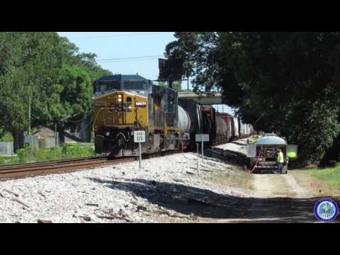 CSX Train Ran Out Of Fuel - Must be a Monday!