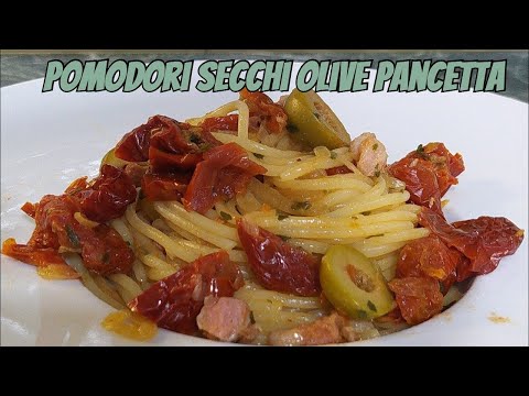 pasta con pomodori secchi e pancetta