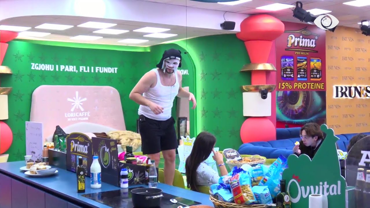 “Shijoje mëngjesin”/ Vijojnë ngacmimet mes Vserlos dhe Shkëlzenit: Je fans…