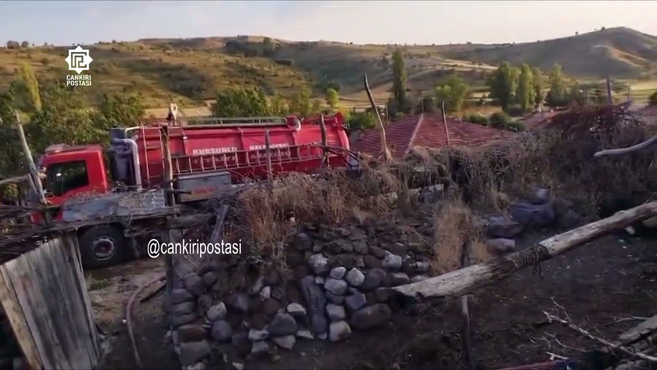 Çankırı’da köy evi alevlere teslim