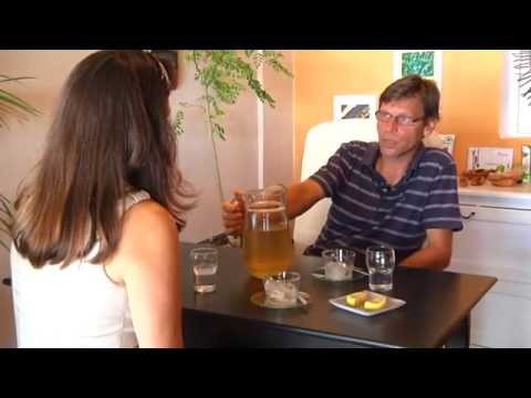 Moringa ein Engel in Pflanzengestalt 69 min. Dokumentarfilm von Alpin Film Renate Ingruber