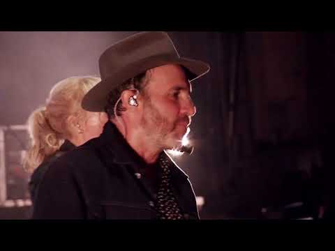 Metric | Stadium Love | Live 2025 | (10/18)