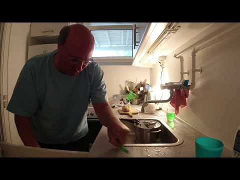 MongoTV_3193 - English Vlog_0101 - Part 3 - I Will Not Use The PGYTECH Vlog Cage