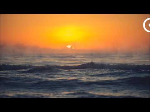 Jav3x vs. Mako | Interstellar vs. Smoke Filled Room (Jav3x Mashup)﻿