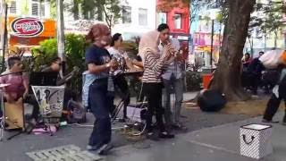 Download lagu Seluruh Cinta-pasangan penonton feat Busker campur(Ap caliph kodoxs) cover siti & cakra khan,serasi mp3