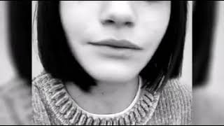 Nicole Vergani contro Irama