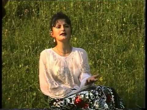 CLAUDIA VOLENTIR SI BUJOREL TULEA LUME NU STIU CE AI CU MINE