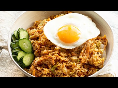 Fast Nasi Goreng - Indonesian Fried Rice [So Easy!]