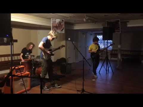 Brendan Dean & Mohawk Drive -- New Year's (Live in Fredericksburg 5.4.18)