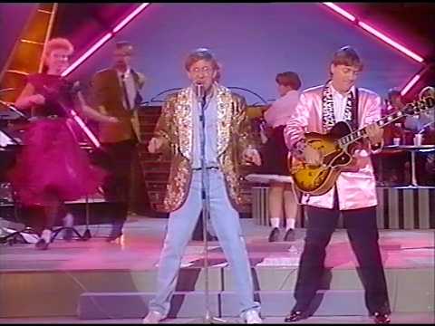 Tom Erik Antonsen - Elvis medley (Café Le Swing 1990)