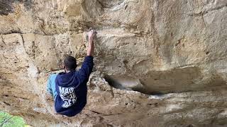 Photo of problem No fingers pocket in El Cogul boulder Area