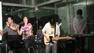 The Twitter Song (While It's Day/Gabe Bondoc)