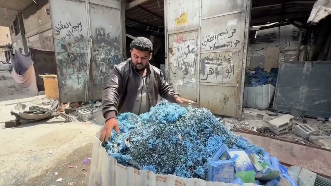 Gazzeliler plastik atıklardan su hortumu üretiyor