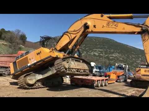 How To Load A Liebherr 974 - 80 Tones Excavator