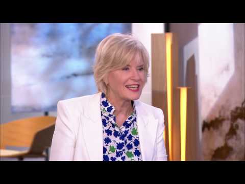 Jean-Christophe RUFIN se confie sur sa mère et sur son ascension sociale - Thé ou Café - 09/04/2017