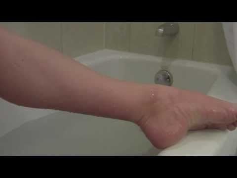 download lagu mp3 mp4 Crossdresser Shaving Legs, download lagu Crossdresser Shaving Legs gratis, unduh video klip Crossdresser Shaving Legs