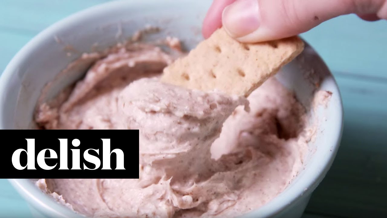 How To Make Cinnamon Roll Cheesecake Dip | Delish