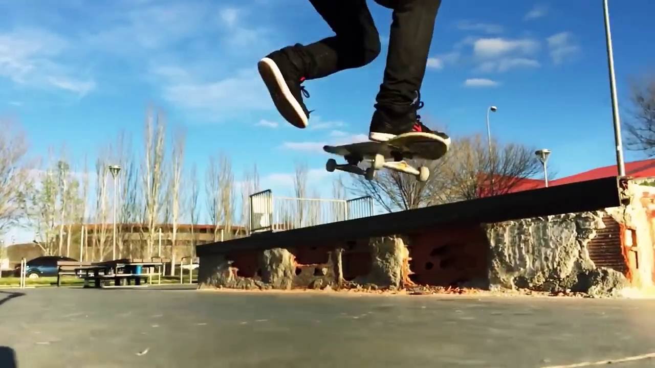 Стабилизатор Трехосевой для смартфона Feiyu FY-G4 Pro