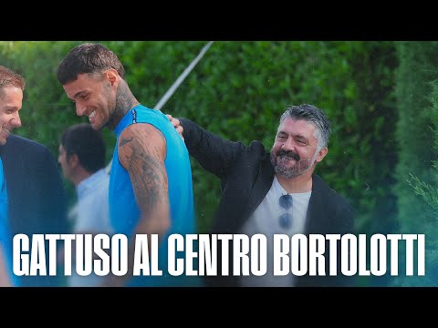 Il CT Gattuso e gli Azzurri in visita al Centro Bortolotti