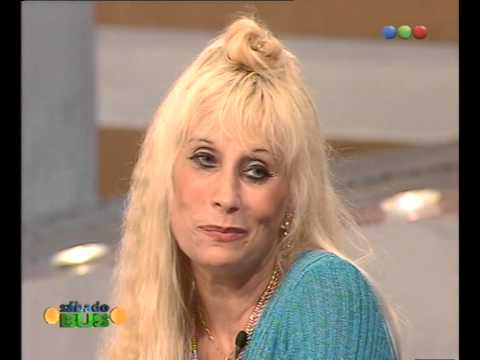 Beatriz Olive, what are you doing with Rodrigo's band? - Saturday Bus