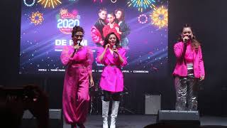 Download lagu De Fam - With You & Supergirls mp3