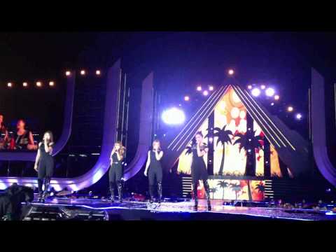 [Fancam] 121004 SISTAR - Loving U @ MCD Smile Thailand