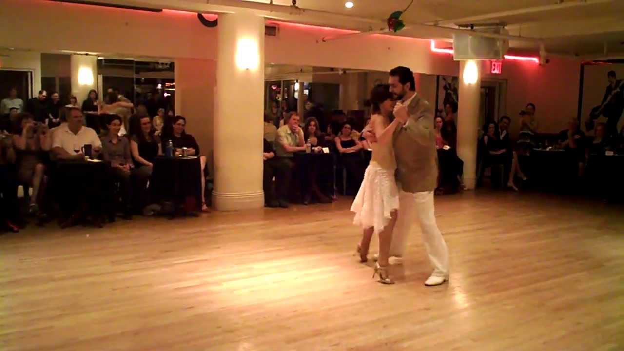 Maria Olivera & Gustavo Benzecry Saba: Argentine Tango - Viejo Portón