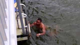 preview picture of video 'Shawn Jumping in Lake Gaston, NC'