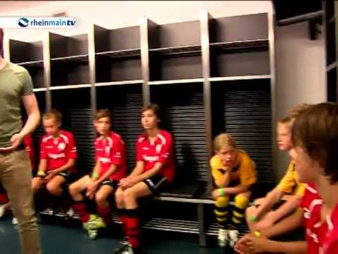 Eintracht Frankfurt Fußballschule fördert den Nachwuchs