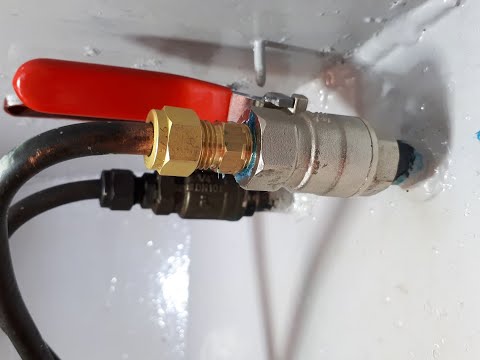 #35 We have a diesel leak!