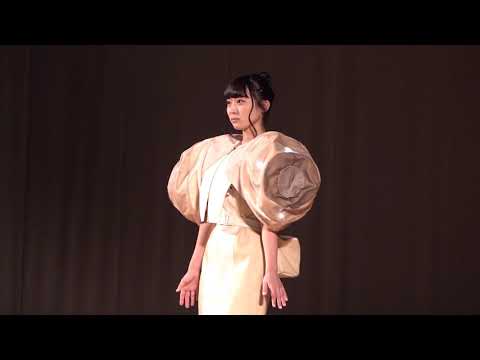 ファッションテック　拍動するドレス